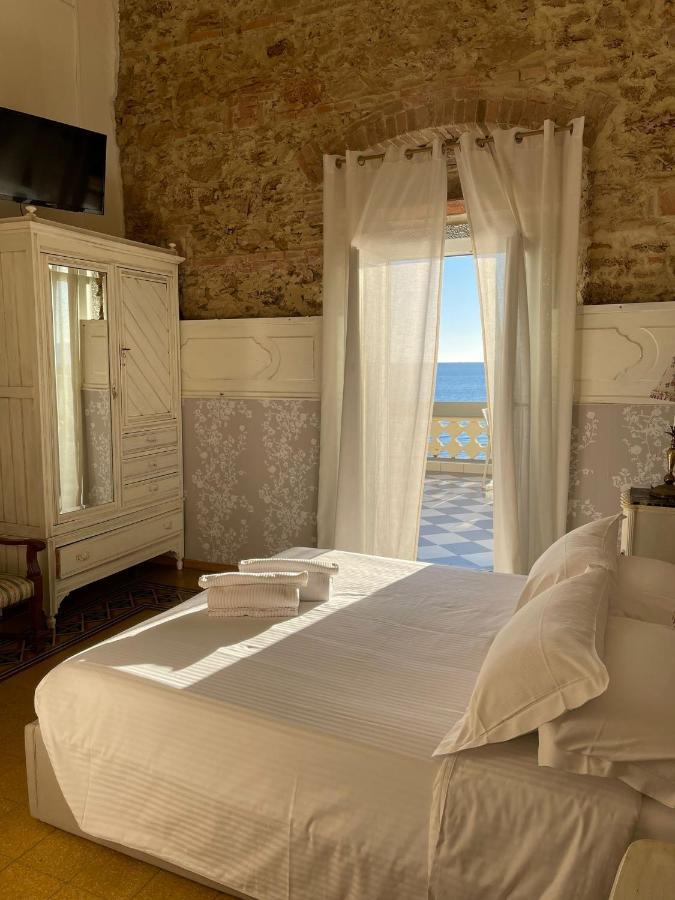Locanda Garzelli Quercianella Eksteriør billede