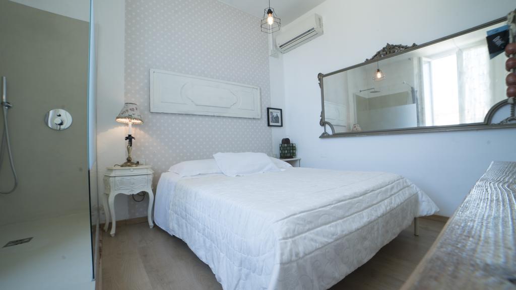 Locanda Garzelli Quercianella Eksteriør billede